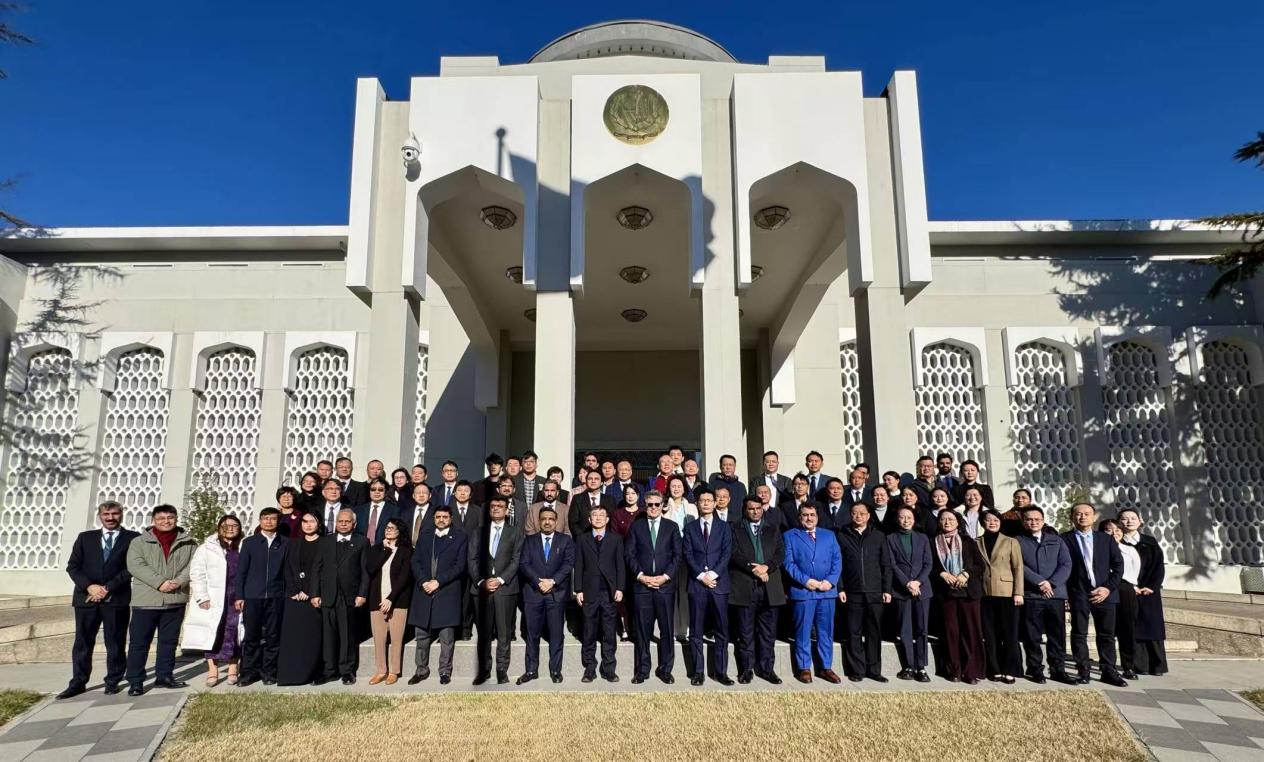 6205345905_d59a564256-160x160